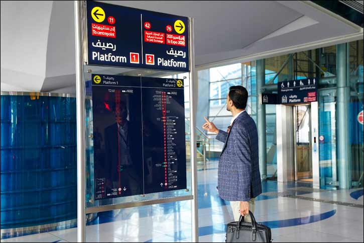 RTA Upgrades Wayfinding Signage Across Dubai Metro Stations, Replacing 9,000 Units in 11,000 Workhours