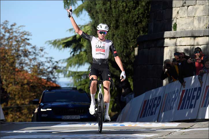 Brandon McNulty wins stage 4 of the CRO Race and takes the leader's jersey