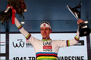 Tadej Pogačar solos to victory at Tre Valli Varesine