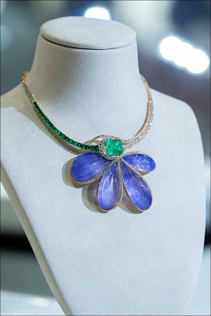 Jewellery Trends in 2026: Bold Statements, Colour Revival and the Fusion of Precious Metals Define the Year Ahead