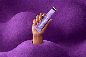 Meet The Newest Pore-clearing Essential: The POREfessional Degunker !