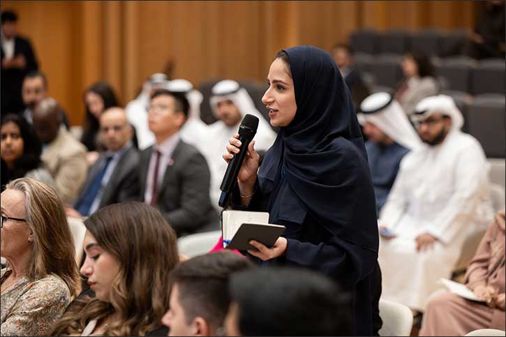 The session saw a large turnout and wide participation from the attendees.  Abrahamic Family House Center and Anwar Gargash Diplomatic Academy Discuss the Role of Interfaith Diplom