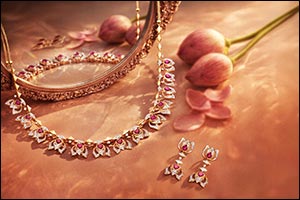 What Endures, Shines � Tanishq launches Navya this Akshaya Tritiya