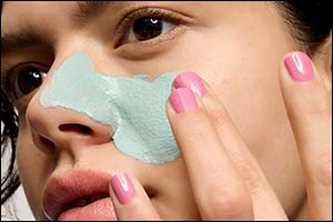 Meet The Newest Pore-clearing Essential: The POREfessional Degunker !