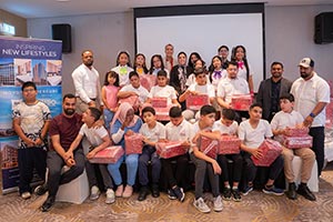 Dubai Gold District and Dubai Deira Cluster of Hotels Spread Joy with �Golden Moments of Joy' CSR Initiative