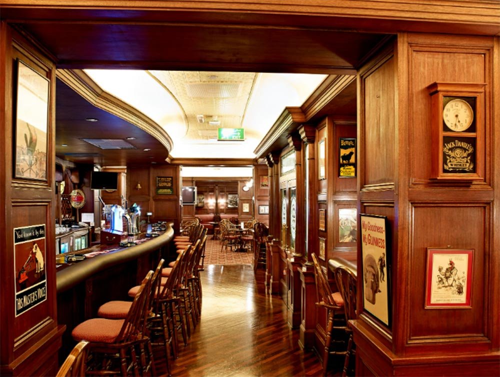 Premier League Season Brings Match-Day Energy and Classic British Roasts to The Pub at Radisson Blu Hotel Dubai Deira Creek