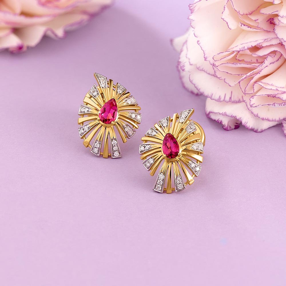 With gold near record highs, Tanishq offers buyers a rate lock for Dhanteras and Diwali