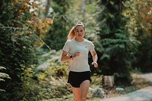 Train Like A Pro: T100 World Champion Kate Waugh On Getting Race Ready During Dubai Fitness Challenge