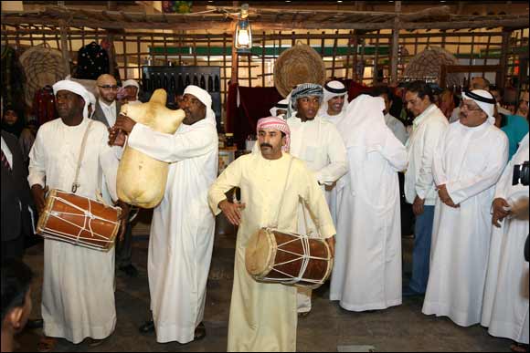 SHOPPING CARNIVAL OPENS IN SHARJAH