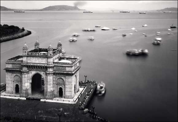 VACHERON CONSTANTIN joins hands with TASVEER to promote the art of photography in India and Celebrate