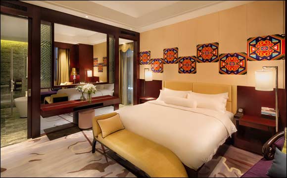 M&ouml;venpick Hotels & Resorts opens the first international five-star hotel in the Chinese city of Enshi.