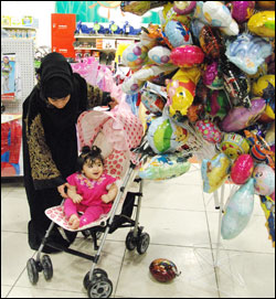 Sharjah Baby Friendly Emirate Campaign warns about serious health risks from contaminated artificial milk