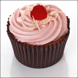 London's Popular Candy Cakes Brings Personality in a Box to Candelite