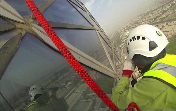 Abu Dhabi's Iconic Building Utilises ROPEBOT Technology in Regional First