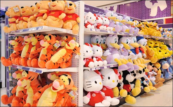 Toys �R� Us celebrates new look store at Sahara Centre