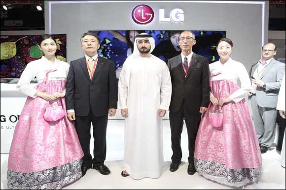 Entertainment Transformed as LG Unveils Show-Stopping Products at Gitex Shopper