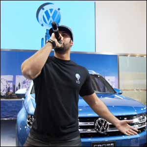 Volkswagen Presents a Concept for the New Generation of SUVs at Dubai International Motor Show 2013: The CrossBlue