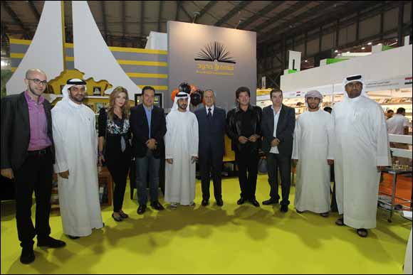 SMC Hosts Media and Entertainment Figures in Support of SIBF