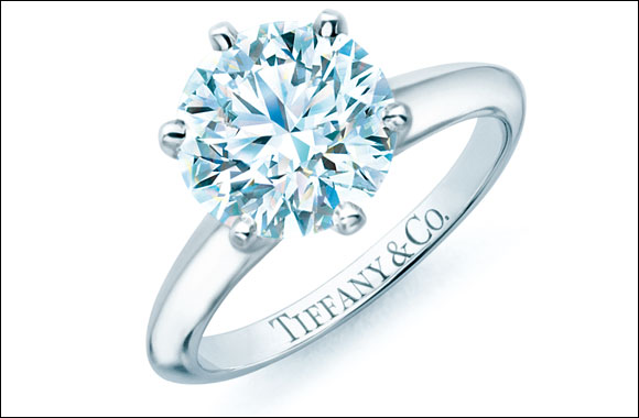 Tiffany Celebrates The Holiday Season With A Special Travelling Collection