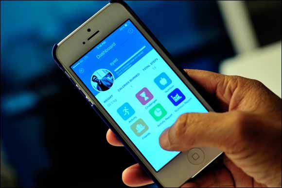 Meet your new fitness buddy – the du Wellness app, available on Apple Store now!