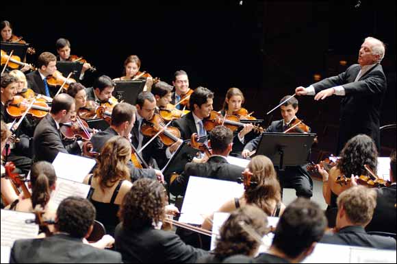 Abu Dhabi Tourism & Culture Authority Welcomes the West-Eastern Divan Orchestra for UAE Debut