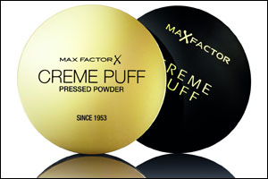 Max Factors Iconic Crème Puff Celebrates 60 Years Strong with A Golden New Look