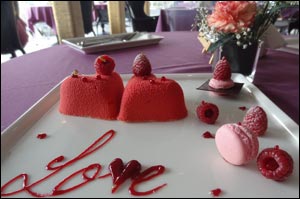Knightsbridge London Café – Valentine's Day special