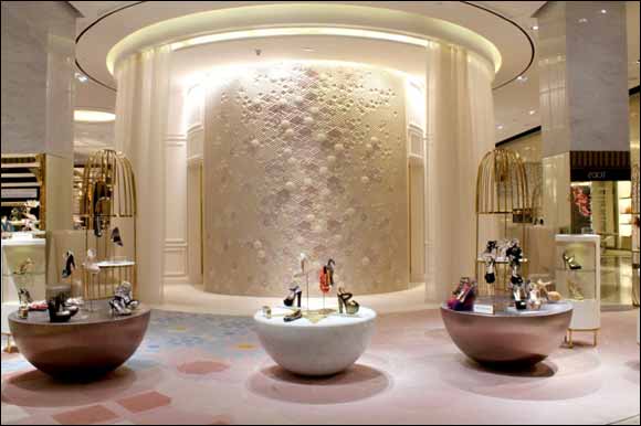 Capsule Arts Presents Giles Miller Studio