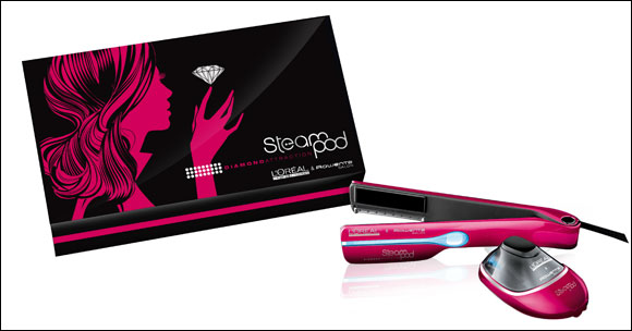 Arm yourself with the new limited edition Diamond Attraction Steampod and show off your smooth and shiny hair