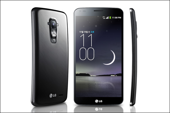 Etisalat offers region's first curved smartphone - LG G Flex