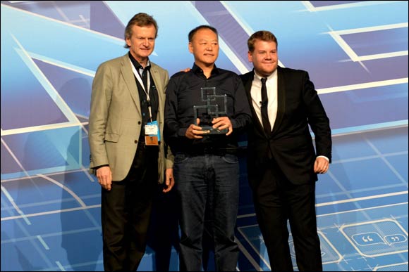 HTC One Scoops Global Mobile Award for Best Smartphone at MWC 2014