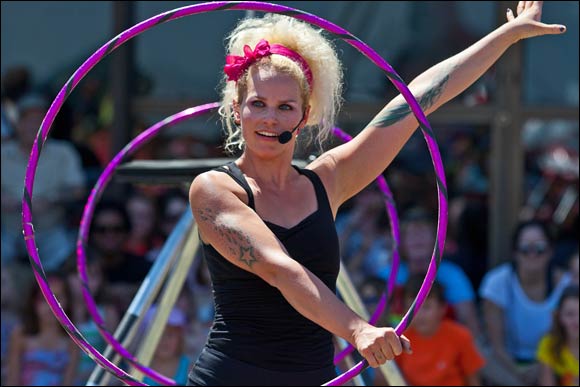 The Middle East's largest street theatre event Al Ghurair Centre's Dub Fest  International Street Theatre and Comedy Fair