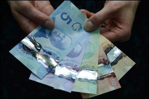Plastic Money – Plastic gaining currency over paper
