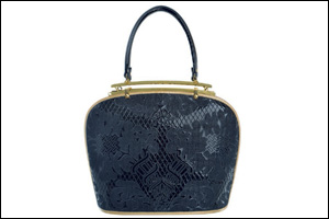 Bugatti unfurls Valentino Orlandi's gorgeous S/S 2014 handbag collection!
