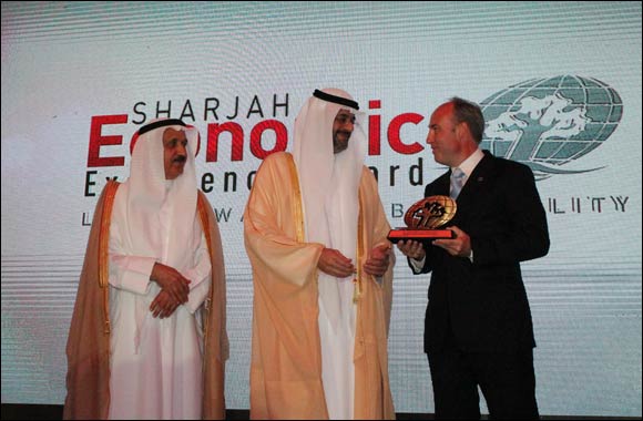 Centro Sharjah Bags Bronze Award at Sharjah Economic Excellence Award