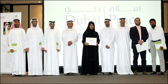 Dubai International Peace Convention 2014 Honors Heads and Members of Organizing Committees