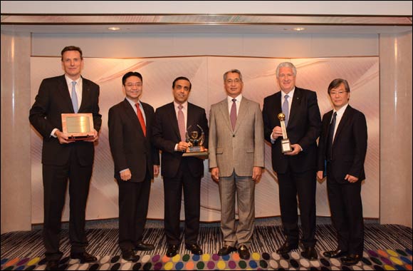Al-Futtaim Motors receives three prestigious awards from Toyota Motor Corporation