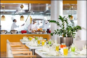 Danat Chefs Acquire Traditional Culinary Lessons to Master an Emirati Flavored Ramadan
