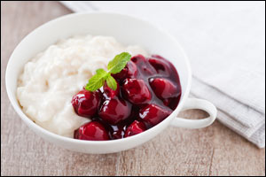 Landmark Group Hosts Live Cooking Demonstration from its Healthy Iftar Recipe's Cookbook