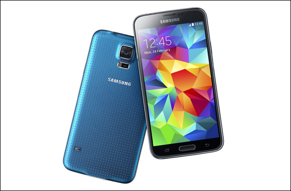 Samsung Introduces High-End LTE Dual-SIM Smartphone