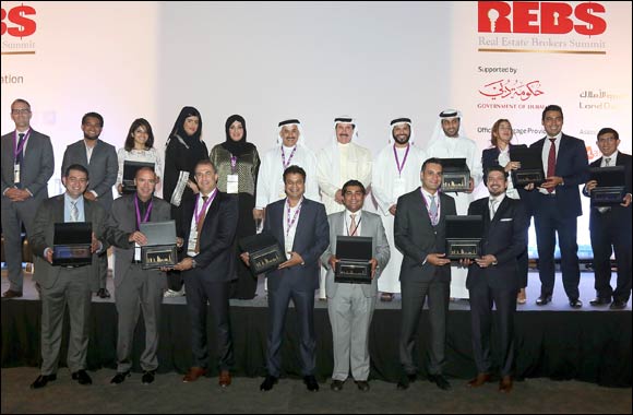 Dubai Land Department presents its debut Brokerage Firm Honorary Award to SPF Realty at Cityscape Global 2014