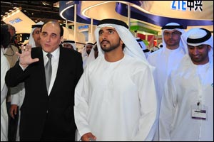 His Highness Sheikh Hamdan bin Mohammed bin Rashid Al Maktoum visits du at GITEX 2014