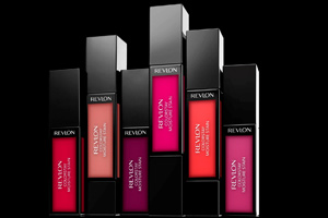 ColorStay™ Moisture Stain The New Level of Glossy, Wet Color