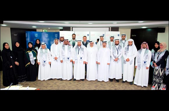 His Excellency Anwar Gargash Attends Graduation Ceremony of Arab Leadership and Government Excellence Program