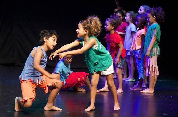 Grow in confidence & shine on stage at Hayley's Comet