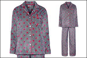 DKNY keeps you cosy at Christmas