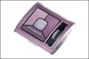 Reveal the make-up artist in you with Smoky Story Palettes by Bourjois!
