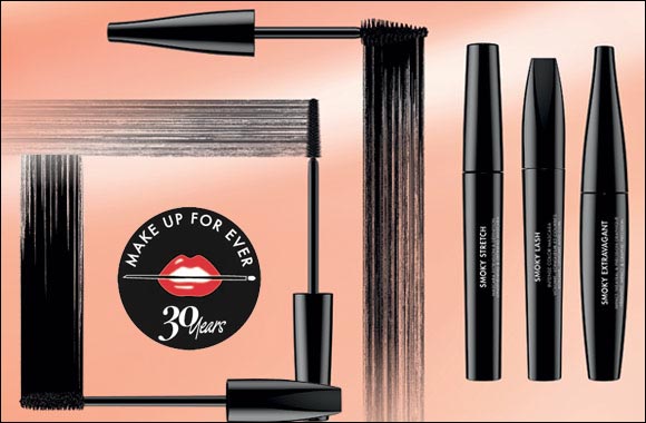 Stretch your lashes with the all new smoky stretch mascara by MAKE UP FOR EVER