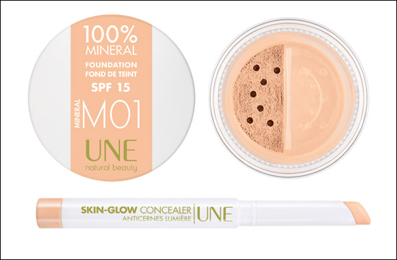 UNE's iconic 100% Mineral Foundation and UNE's Skin Glow Concealer!