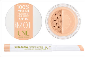 UNE's iconic 100% Mineral Foundation and UNE's Skin Glow Concealer!
